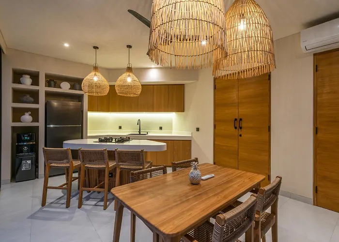 Villa Melina - Tranquil 2br Close To